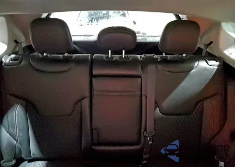 2019 Jeep Compass Latitude z USA, uszkodzony, nr VIN 3C4NJDBB8KT813729